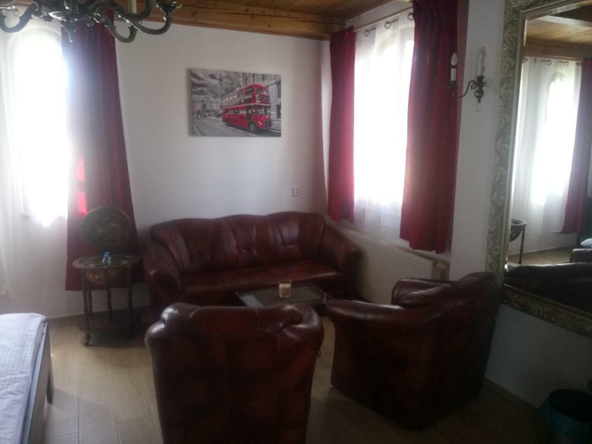 Pension Libra Velešín Extérieur photo
